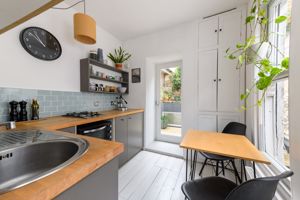 Kitchen Breakfast Room- click for photo gallery
